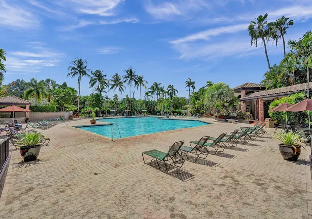 Photo 61 of Sale Pending at 10729 Edinburgh St, Hollywood, FL 33026 | MLS# B26060385 | Listing updated on 2026-10-05