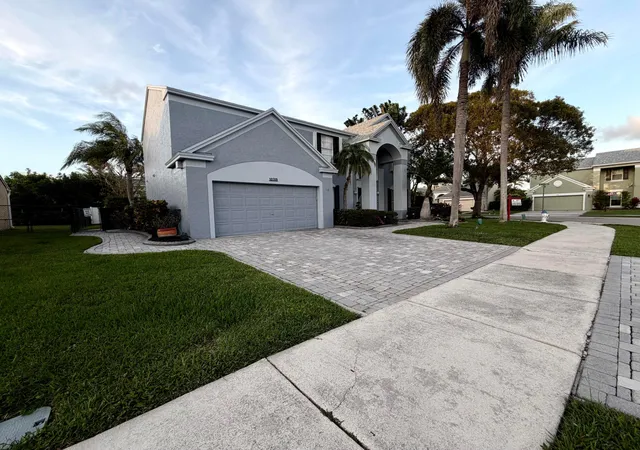 Photo 2 of Single family home for sale at 10319 Grove St, Cooper City, FL 33328 | MLS# B26060407 | Listing updated on 2026-09-23