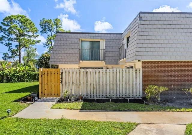 Photo 1 of Townhouse for sale at 3124 Se Brook St, Stuart, FL 34997 | MLS# B26060434 | Listing updated on 2026-10-02