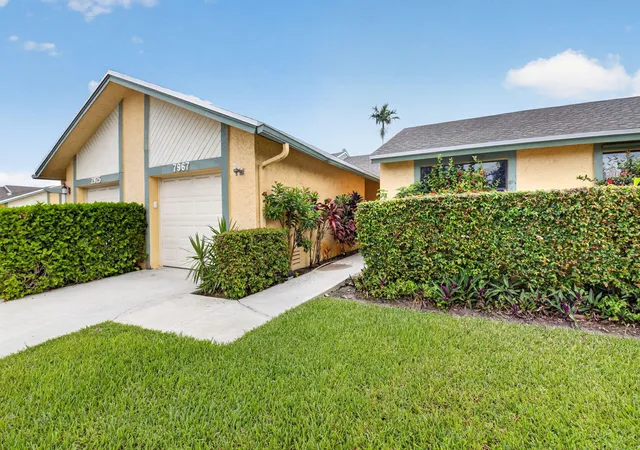 Photo 3 of Single family home for sale at 7967 Little Ln, Boca Raton, FL 33433 | MLS# B26060650 | Listing updated on 2026-09-23