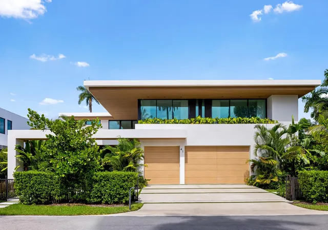 Photo 3 of Mansion for sale at 41 Nurmi Dr, Fort Lauderdale, FL 33301 | MLS# B26060732 | Listing updated on 2026-10-07