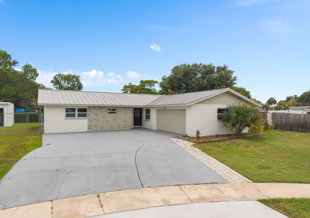 Photo 1 of Single family home for sale at 955 Tomes Ct, Orlando, FL 32825 | MLS# B26060791 | Listing updated on 2026-09-13