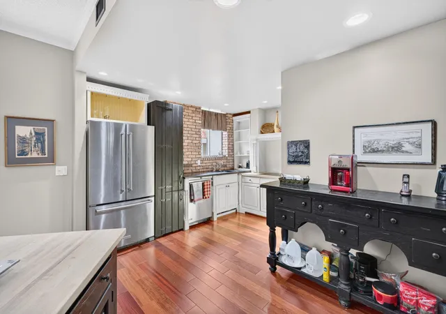 Photo 3 of Townhouse for sale at 1401 Ne 9th Street #20, Fort Lauderdale, FL 33304 | MLS# B26060841 | Listing updated on 2026-10-07
