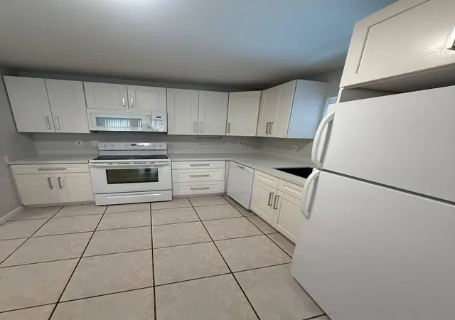 Photo 4 of Condo for sale at 3647 NW 94th Avenue #4H, Sunrise, FL 33351 | MLS# B26060934 | Listing updated on 2026-09-15