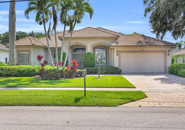 Photo 1 of Single family home for sale at 19064 Se Jupiter River Dr, Jupiter, FL 33458 | MLS# B26060966 | Listing updated on 2026-09-14