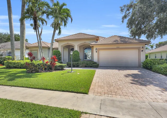 Photo 2 of Single family home for sale at 19064 Se Jupiter River Dr, Jupiter, FL 33458 | MLS# B26060966 | Listing updated on 2026-09-14