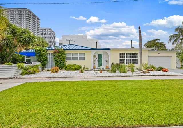 Photo 1 of Single family home for sale at 400 45th Street, West Palm Beach, FL 33407 | MLS# B26061020 | Listing updated on 2026-09-14