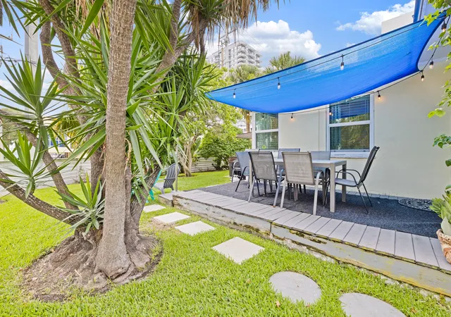 Photo 3 of Single family home for sale at 400 45th Street, West Palm Beach, FL 33407 | MLS# B26061020 | Listing updated on 2026-09-14