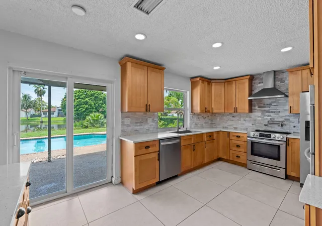Photo 4 of Sale Pending at 8560 NW 2nd Street, Coral Springs, FL 33071 | MLS# B26061231 | Listing updated on 2026-09-14