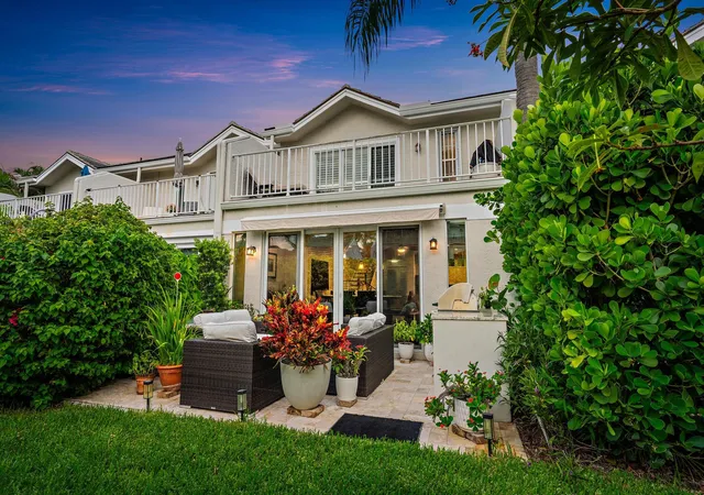 Photo 2 of Townhouse for sale at 1000 N Us Hwy 1 #753, Jupiter, FL 33477 | MLS# B26061353 | Listing updated on 2026-09-15