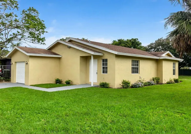 Photo 2 of Single family home for sale at 1136 Nw 5th Court, Fort Lauderdale, FL 33311 | MLS# B26061445 | Listing updated on 2026-09-14