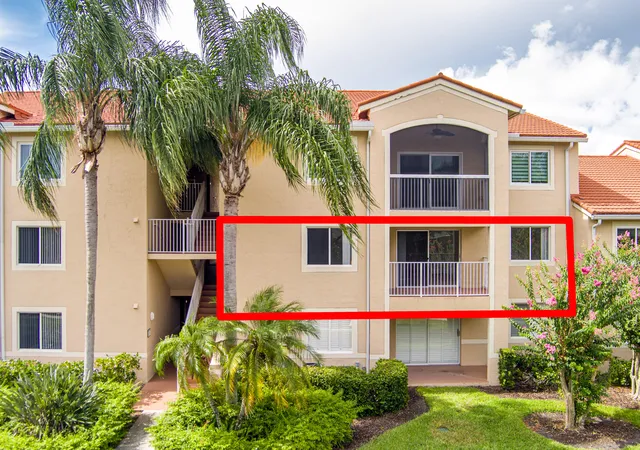 Photo 2 of Sale Pending at 1640 N 42nd Circle #209, Vero Beach, FL 32967 | MLS# B26061463 | Listing updated on 2026-10-07