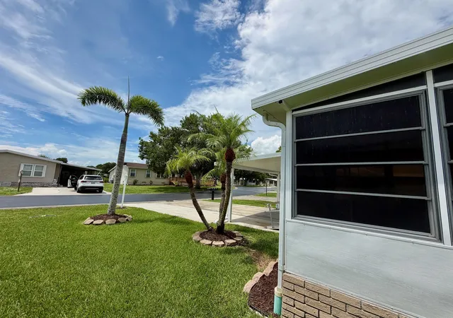 Photo 2 of Manufactured home for sale at 1515 Sw 35th Circle, Okeechobee, FL 34974 | MLS# B26061590 | Listing updated on 2026-09-14