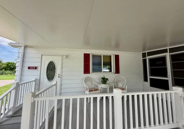 Photo 3 of Manufactured home for sale at 1515 SW 35th Circle, Okeechobee, FL 34974 | MLS# B26061590 | Listing updated on 2026-09-14