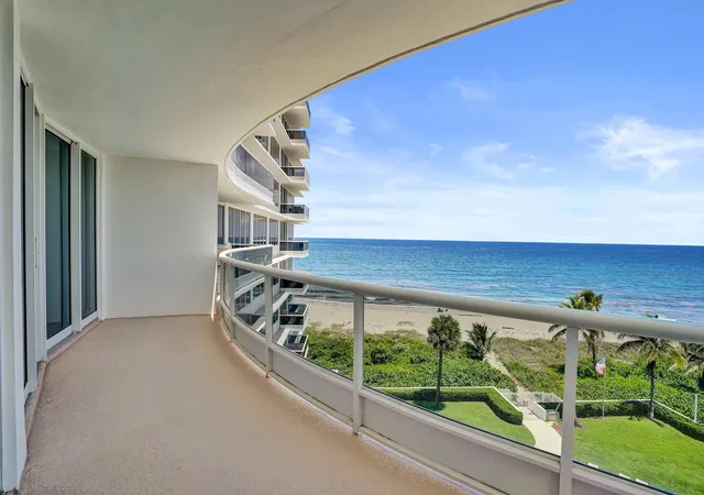 Photo 3 of Condo for sale at 700 S Ocean Blvd #604, Boca Raton, FL 33432 | MLS# B26061645 | Listing updated on 2026-09-15