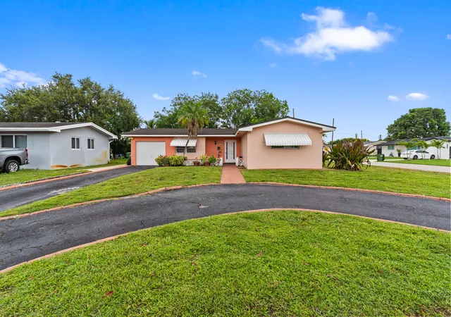 Photo 1 of Single family home for sale at 1111 Nw 85th Way, Pembroke Pines, FL 33024 | MLS# B26061703 | Listing updated on 2026-09-16