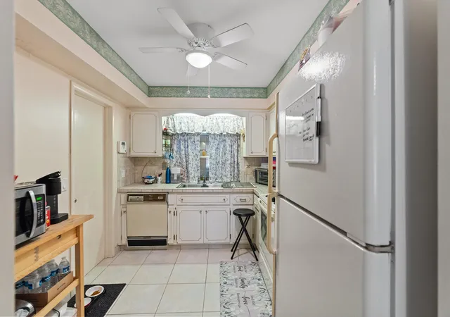Photo 4 of Single family home for sale at 1111 NW 85th Way, Pembroke Pines, FL 33024 | MLS# B26061703 | Listing updated on 2026-09-16