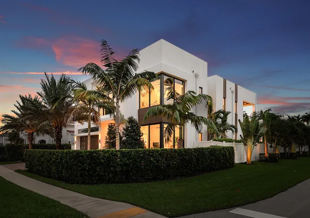 Photo 1 of Mansion for sale at 400 Ne 4th Street, Boca Raton, FL 33432 | MLS# B26061846 | Listing updated on 2026-09-14