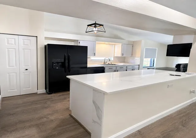 Photo 3 of Sale Pending at 1228 Chippewa St, Jupiter, FL 33458 | MLS# B26062016 | Listing updated on 2026-09-14