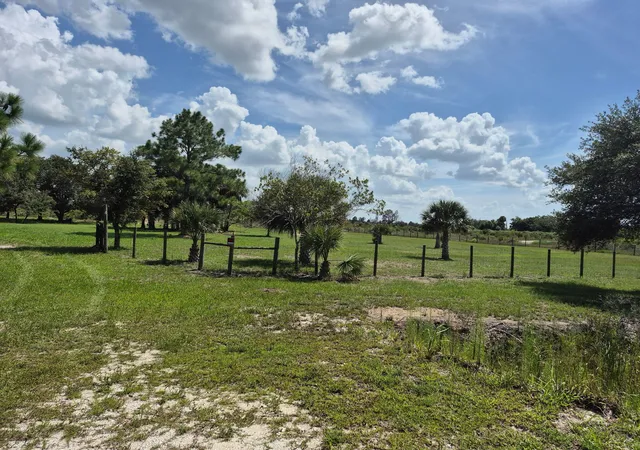 Photo 4 of House for sale at 17064 NW 304th Street, Okeechobee, FL 34972 | MLS# B26062179 | Listing updated on 2026-09-15