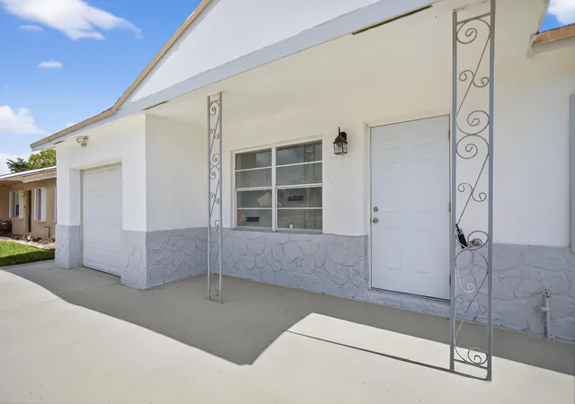 Photo 3 of Single family home for sale at 405 SW 78th Terrace, North Lauderdale, FL 33068 | MLS# B26062247 | Listing updated on 2026-09-14