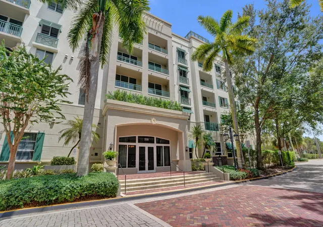 Photo 3 of Condo for sale at 510 Nw 84th Avenue #420, Plantation, FL 33324 | MLS# B26062469 | Listing updated on 2026-09-15
