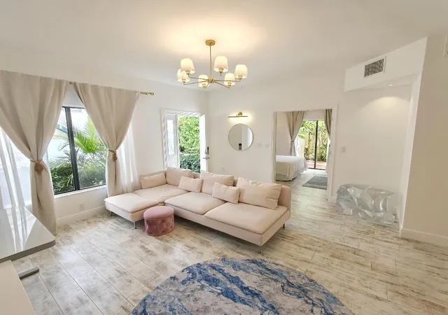 Photo 2 of Sale Pending at 210 Bella Vista Ct N #10, Jupiter, FL 33477 | MLS# B26062513 | Listing updated on 2026-09-16