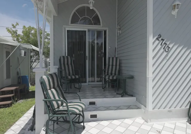 Photo 3 of Manufactured home for sale at 2773 NW 29th Place, Oakland Park, FL 33311 | MLS# B26062812 | Listing updated on 2026-09-15