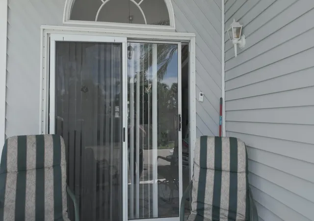 Photo 4 of Manufactured home for sale at 2773 NW 29th Place, Oakland Park, FL 33311 | MLS# B26062812 | Listing updated on 2026-09-15
