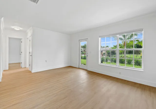Photo 3 of Single family home for sale at 319 29th Street, West Palm Beach, FL 33407 | MLS# B26062898 | Listing updated on 2026-09-25
