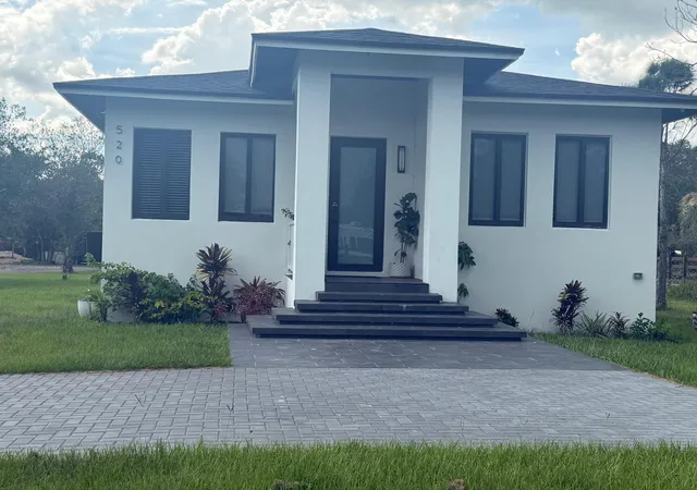 Photo 14 of Single family home for sale at 520 S Nogal St, Clewiston, FL 33440 | MLS# B26063016 | Listing updated on 2026-09-23