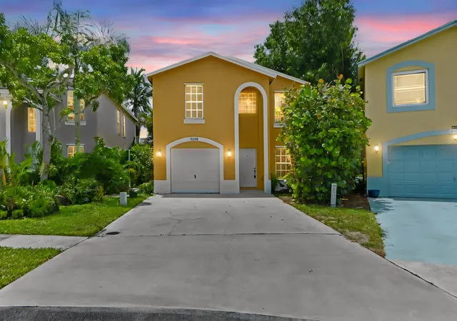 Photo 1 of Single family home for sale at 4268 Pine Holw Cir, Greenacres, FL 33463 | MLS# B26063416 | Listing updated on 2026-09-14