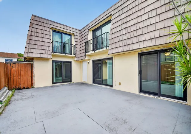 Photo 2 of Townhouse for sale at 744 Springdale Cir, Palm Springs, FL 33461 | MLS# B26063434 | Listing updated on 2026-09-14