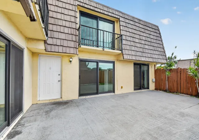 Photo 3 of Townhouse for sale at 744 Springdale Cir, Palm Springs, FL 33461 | MLS# B26063434 | Listing updated on 2026-09-14