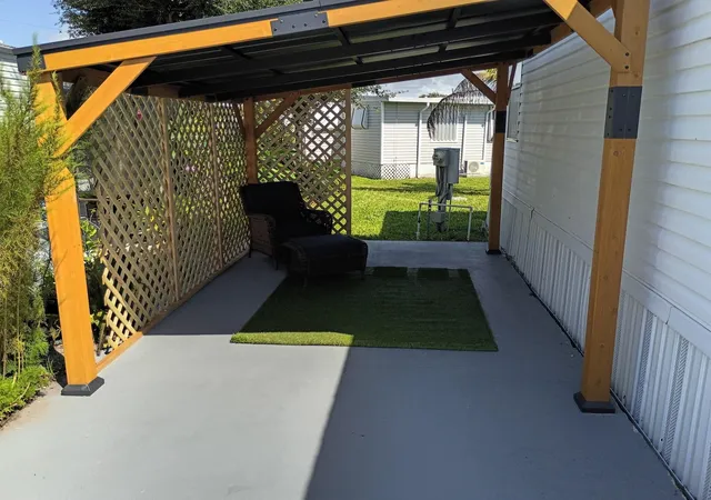 Photo 2 of Manufactured home for sale at 8517 Sw 17th Court, Davie, FL 33324 | MLS# B26063455 | Listing updated on 2026-09-16