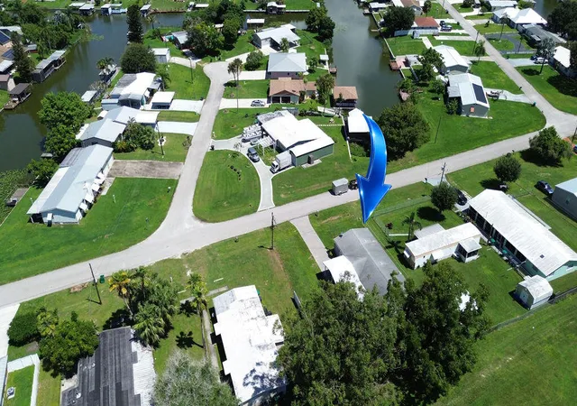 Photo 37 of Manufactured home for sale at 2208 SE 38th Trail, Okeechobee, FL 34974 | MLS# B26063505 | Listing updated on 2026-10-06