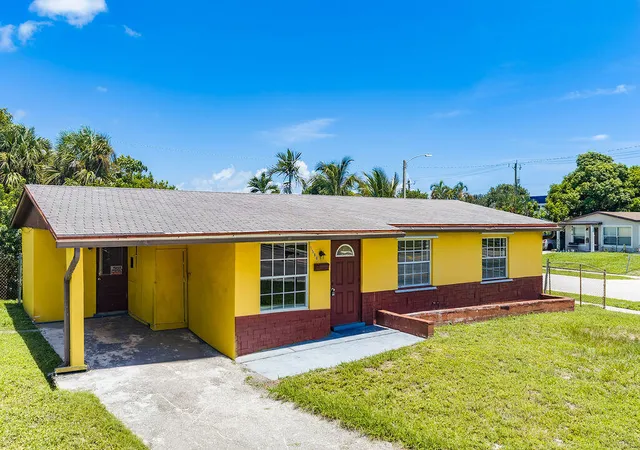 Photo 1 of Single family home for sale at 1500 W 13th Street, Riviera Beach, FL 33404 | MLS# B26063580 | Listing updated on 2026-09-23