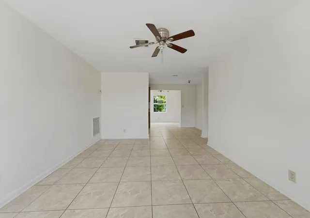 Photo 3 of Single family home for sale at 1500 W 13th Street, Riviera Beach, FL 33404 | MLS# B26063580 | Listing updated on 2026-09-23
