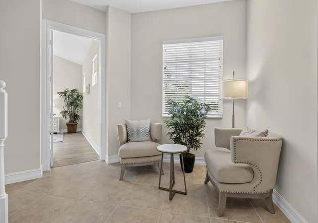 Listing Photo 5 - Condo for sale in building located at 7502 Orchid Hammock Dr, West Palm Beach, FL 33412