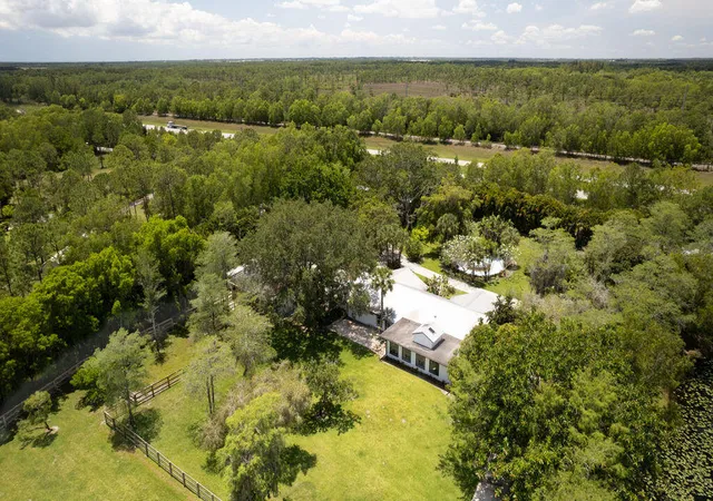 Photo 3 of Single family home for sale at 12856 Arrowwood Dr, Palm Beach Gardens, FL 33418 | MLS# B26063666 | Listing updated on 2026-09-16