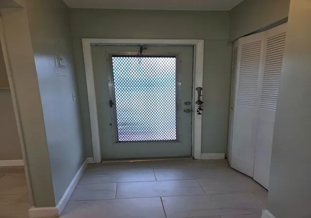 Photo 2 of Condo for sale at 5071 W Oakland Park Blvd #109, Lauderdale Lakes, FL 33313 | MLS# B26063782 | Listing updated on 2026-09-16
