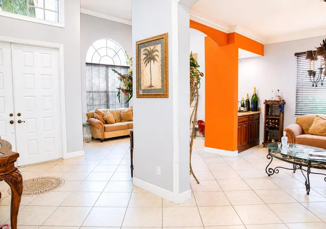 Photo 4 of Single family home for sale at 3800 E Hibiscus St, Weston, FL 33332 | MLS# B26063839 | Listing updated on 2026-09-15