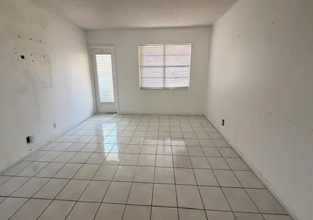 Photo 2 of Condo for sale at 22 Abbey Ln #104, Delray Beach, FL 33446 | MLS# B26063857 | Listing updated on 2026-09-15
