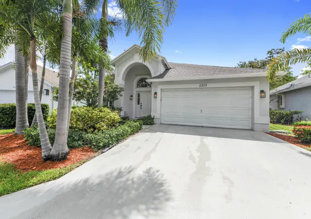 Photo 2 of Single family home for sale at 2203 Soundings Ct, Greenacres, FL 33413 | MLS# B26063916 | Listing updated on 2026-09-14