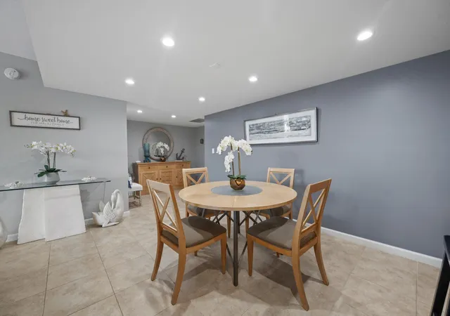 Photo 1 of Condo for sale at 2860 S Ocean Blvd #316, Palm Beach, FL 33480 | MLS# B26063929 | Listing updated on 2026-10-05