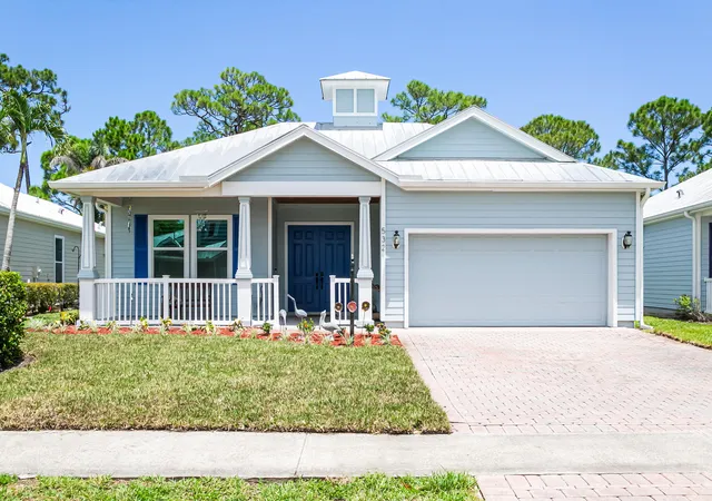 Photo 1 of Single family home for sale at 532 Ne Canoe Park Cir, Port Saint Lucie, FL 34983 | MLS# B26063980 | Listing updated on 2026-09-14