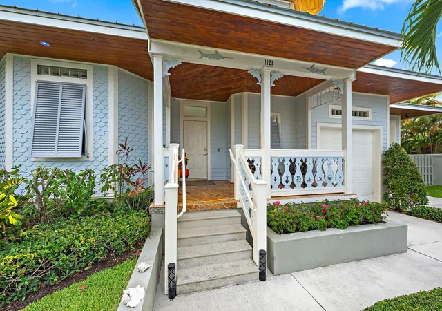 Photo 3 of Single family home for sale at 1121 Fairview Ln, Riviera Beach, FL 33404 | MLS# B26064069 | Listing updated on 2026-09-23