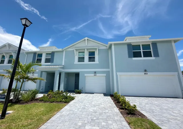 Photo 1 of Sale Pending at 659 Salisbury Cir, Fort Pierce, FL 34982 | MLS# B26064149 | Listing updated on 2026-09-20