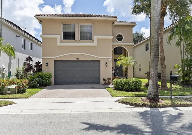 Photo 1 of Single family home for sale at 120 Nw 117th Terrace, Plantation, FL 33325 | MLS# B26064176 | Listing updated on 2026-09-30