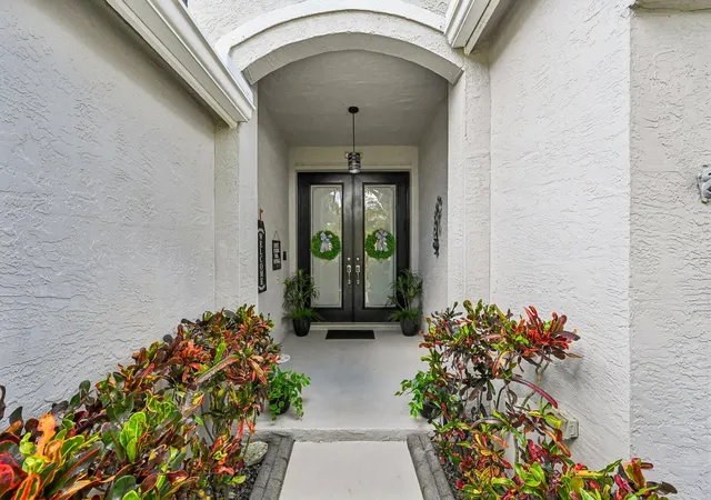 Photo 3 of Single family home for sale at 2415 Westmont Dr, Royal Palm Beach, FL 33411 | MLS# B26064311 | Listing updated on 2026-09-25